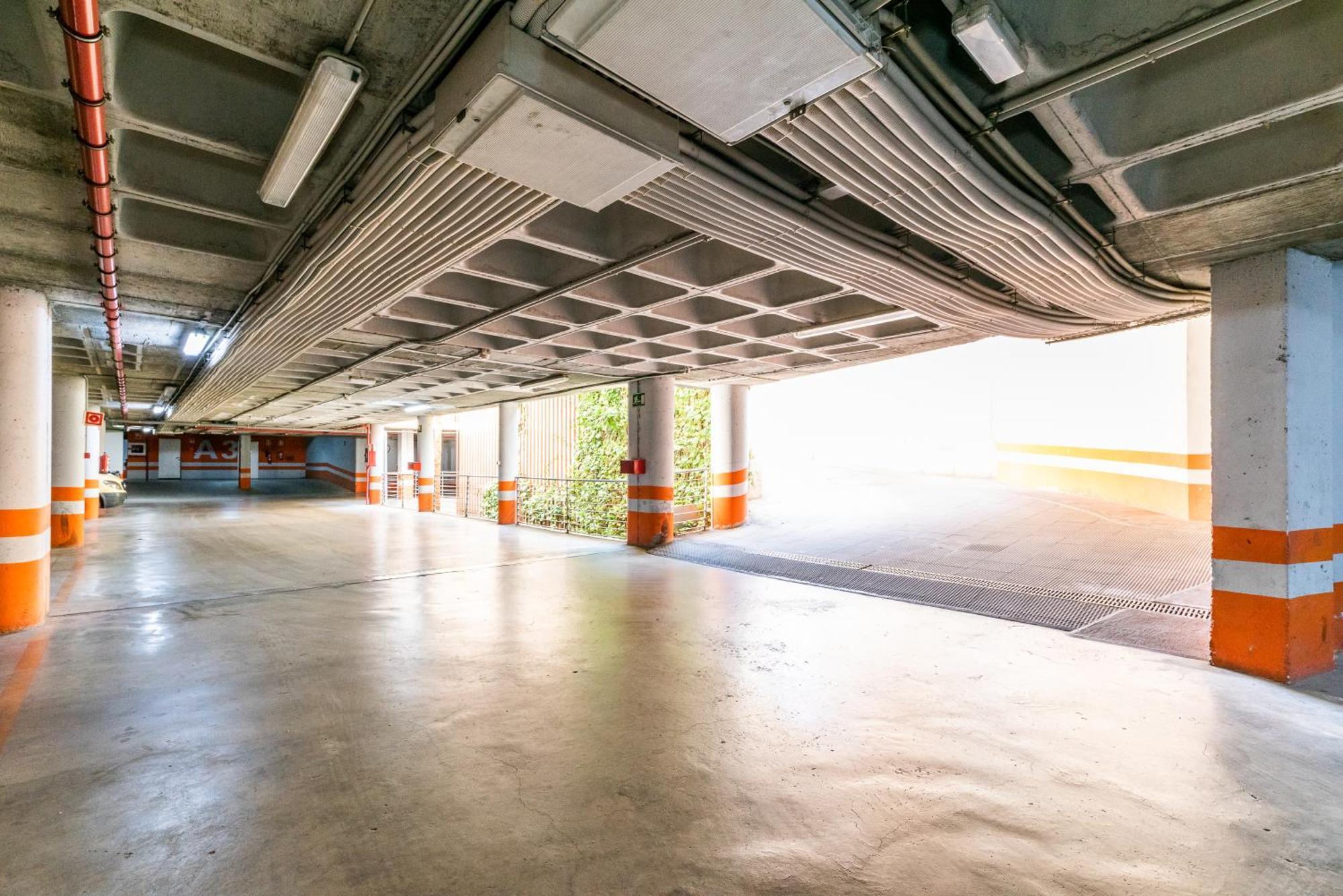 Апартаменты Tuguest Avenida De La Investigacion - Free Parking Гранада Экстерьер фото